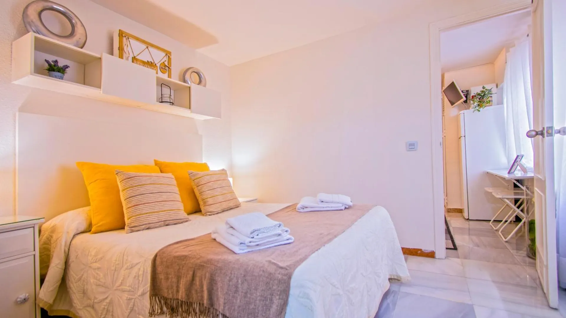 Acogedor Y Coquetisimo Apartamento De Diseno Muy, Muy, Muy Centrico Seville